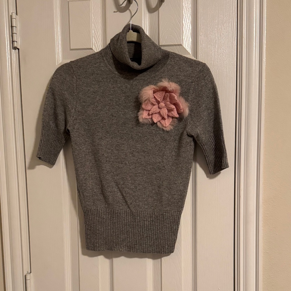 BCBGMaxAzria Gray Knit Sweater